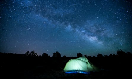 Stargazers’ delight: Arizona skies at night.