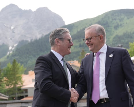 Keir Starmer shakes hands with Anthony Albanese