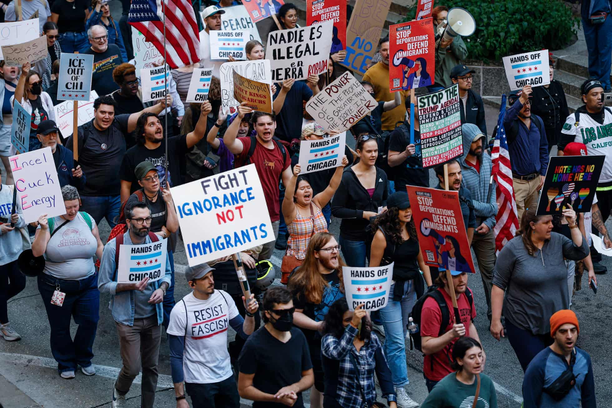 Judge refuses to block troops to Illinois