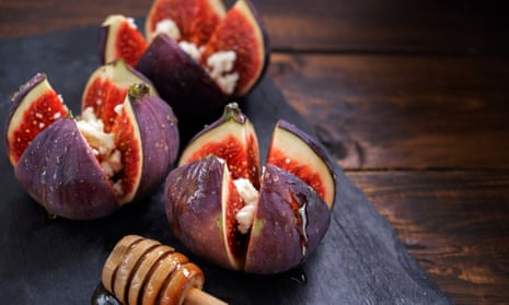 Fig-tastic Overnight Soak: Unlocking Weight Loss Potential with Soaked Figs  – Masala Monk