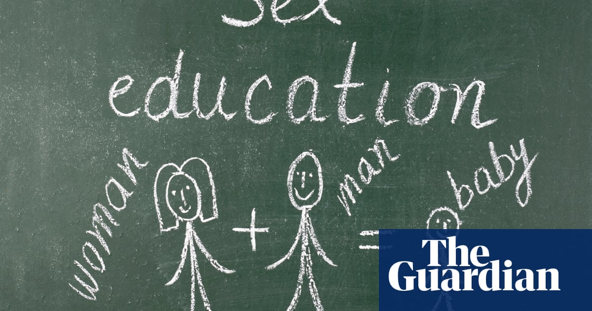 Going Back To The 80s With Sex Education Relationships And Sex