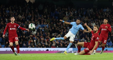 Riyad Mahrez fires Manchester City back in front!