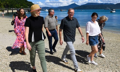 (L-R) Queensland environment minister Meaghan Scanlon, shadow finance minister Katy Gallagher, Queensland senator Murray Watt, Labor leader Anthony Albanese, shadow environment minister Terry Butler and Labor candidate for Leichhardt, Elida Faith, at Fitzroy Island on the Great Barrier Reef.