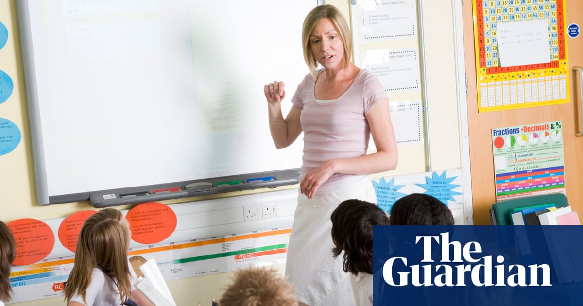 Tell us: are you a former teacher returning to school during the pandemic?