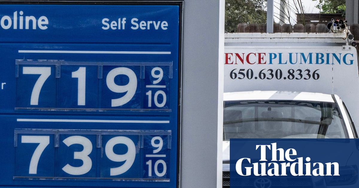 Democrats urge windfall tax as big oil set to make billions from Iran war