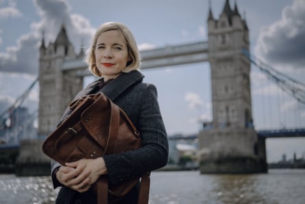 Lucy Worsley in Lucy Worsley’s Victorian Murder Club, by the Thames