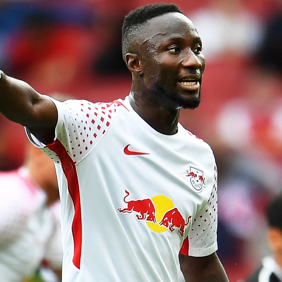 Naby Keita Will 100 Stay At Rb Leipzig Coach Tells Liverpool