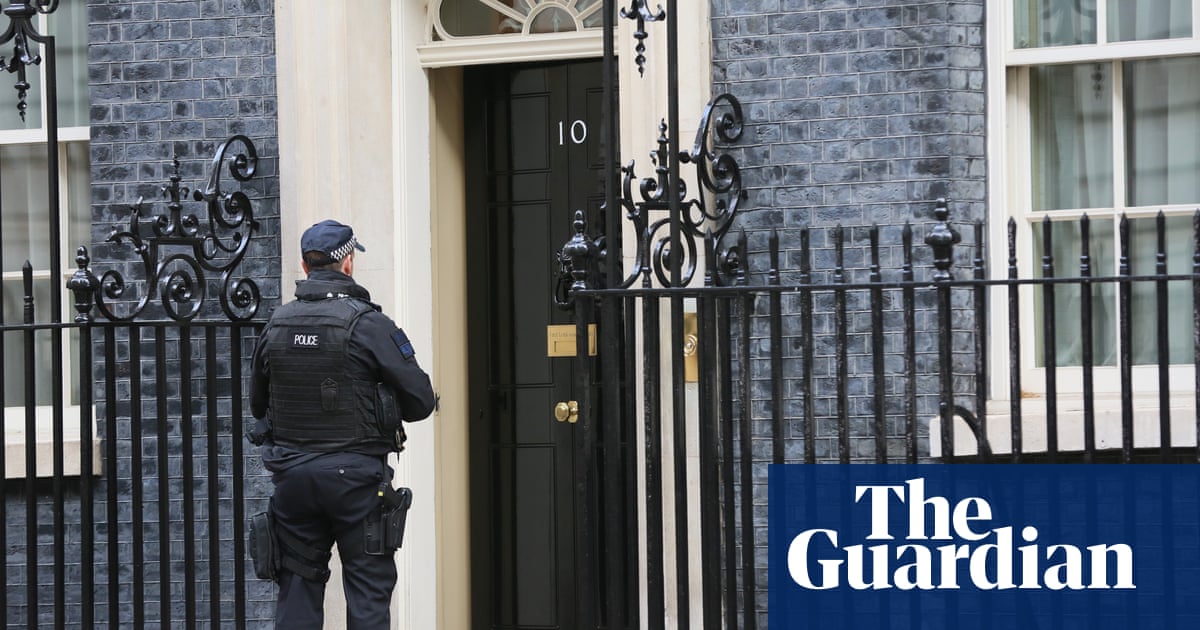 Wednesday briefing: fresh headache for PM over No 10 ‘prosecco’ party