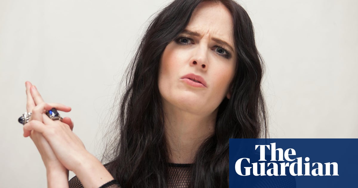 Eva Green I Don T Want To Be Put In A Box Marked Weird Witch