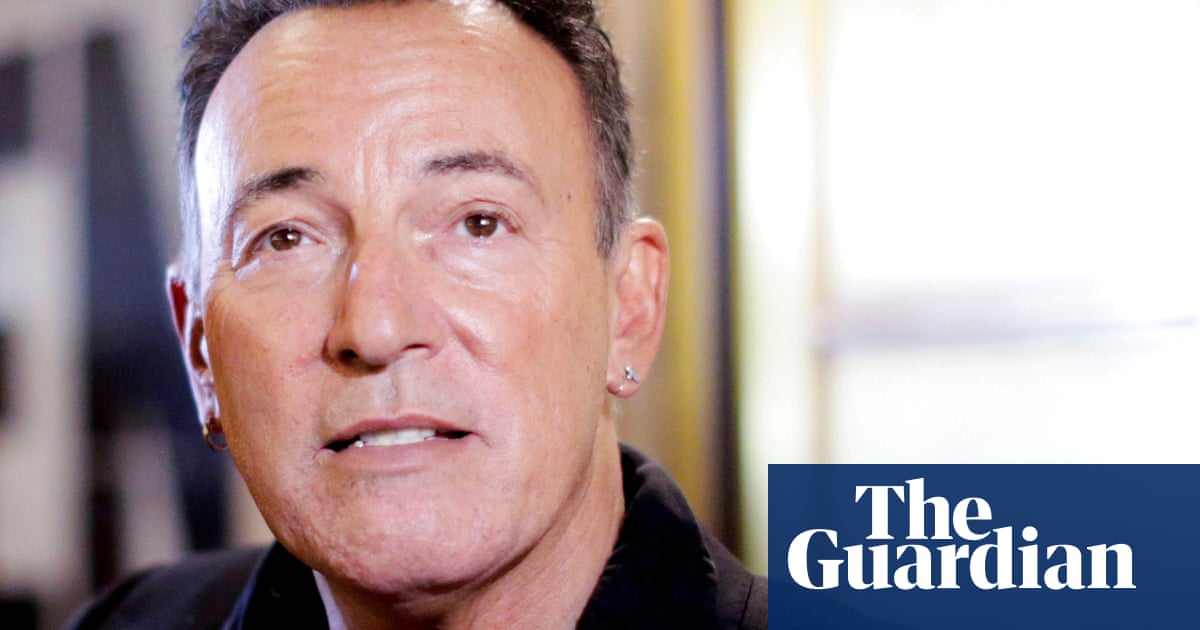 Drink-driving charges against Bruce Springsteen dropped