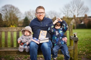 Alex Wiseman with his children.