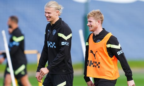Erling Haaland and Kevin De Bruyne preparing for some hot derby action.