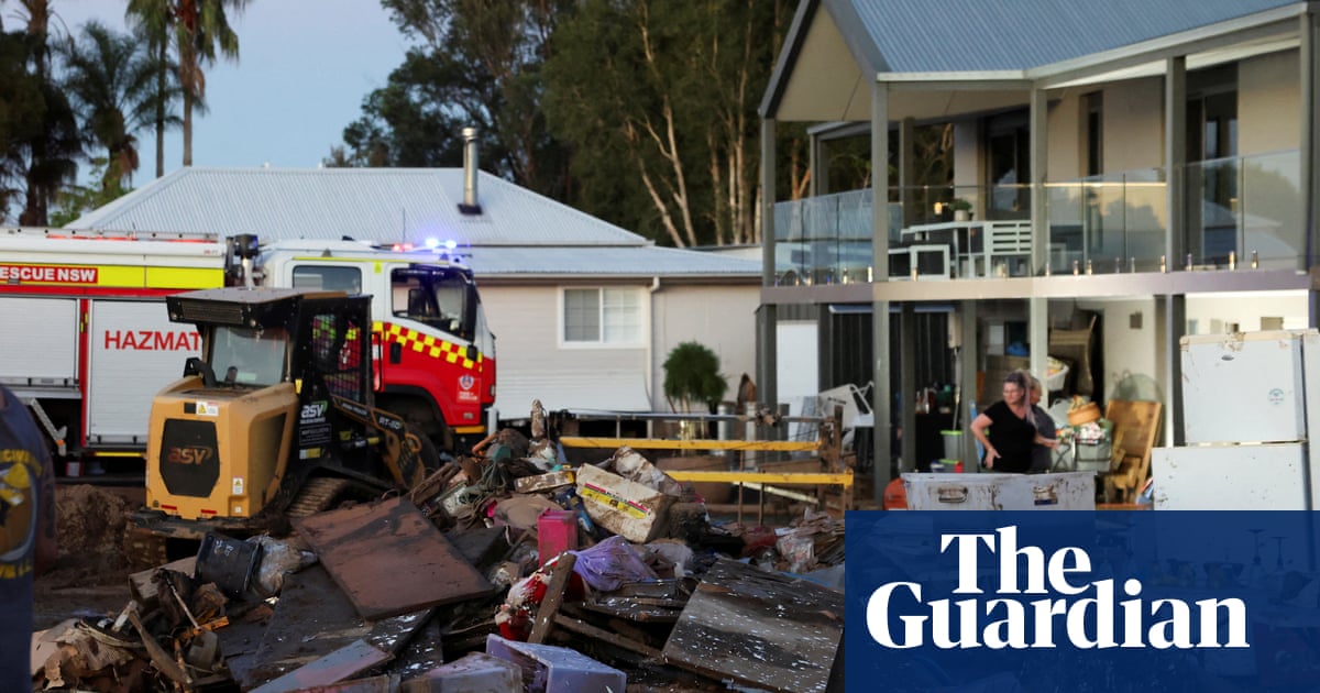 Veteran-led disaster recovery group calls on Albanese for help to build army of 10,000 volunteers | Extreme weather Veteran-led disaster recovery group calls on Albanese for help to build army of 10,000 volunteers | Extreme weather