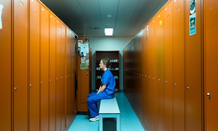 Leonie Benesch in Late Shift.