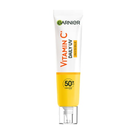 Garnier Vitamin C Daily UV, Invisible Brightening Fluid, SPF50+