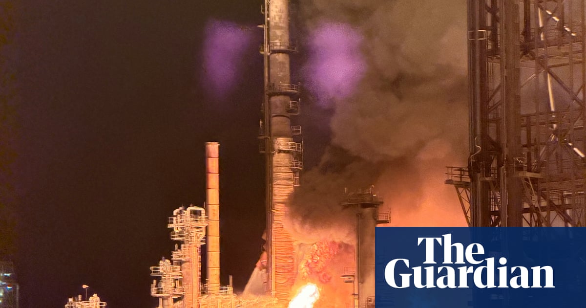Geelong fire: out-of-control blaze at oil refinery prompts Australian fuel supply fears
