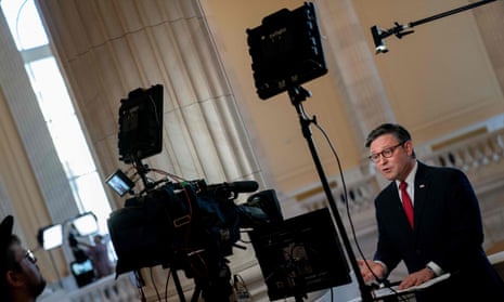 Mike Johnson ‘confident’ government funding bill will pass in race to avoid shutdown – US politics live | US Congress Mike Johnson ‘confident’ government funding bill will pass in race to avoid shutdown – US politics live | US Congress