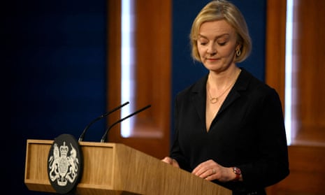 Tories pile pressure on Truss and Kwarteng to reverse tax-cutting