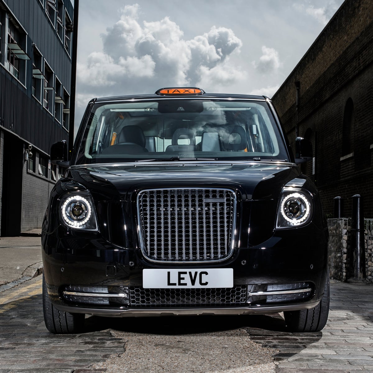 Black Cab Turns Green As All New Electric London Taxi Launches Automotive Industry The Guardian