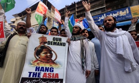 Protesters against Asia Bibi’s acquittal