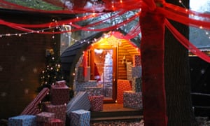 Away Resorts. Festive weekends at Sandy Balls, Hampshire