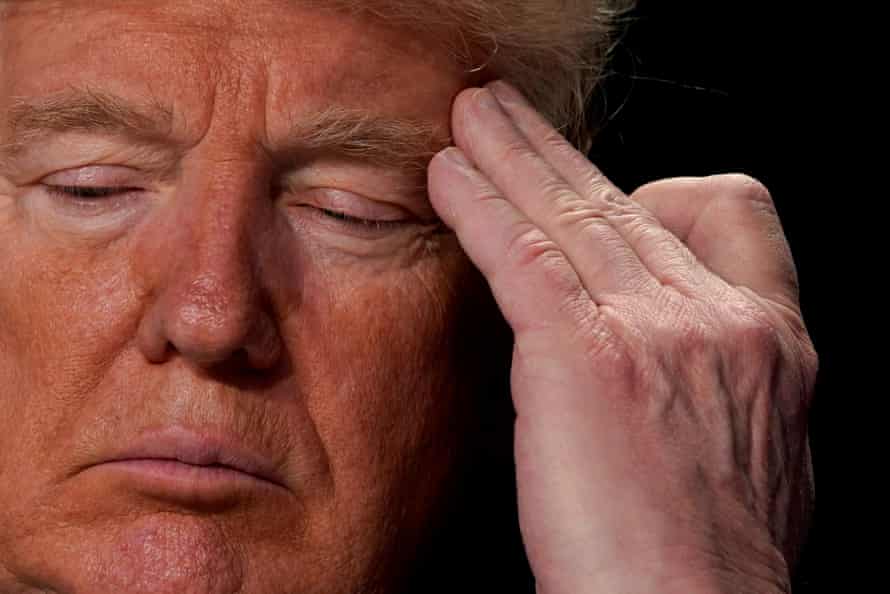 Donald trump hair’s look-a-likes Trump cries fake news as image of dramatic orange tan line goes viral | Donald Trump | The Guardian