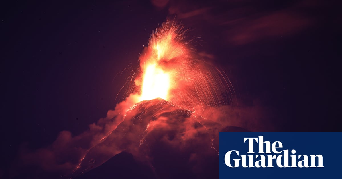 ‘Robust eruption’ of volcano in Guatemala forces evacuations ‘Robust eruption’ of volcano in Guatemala forces evacuations