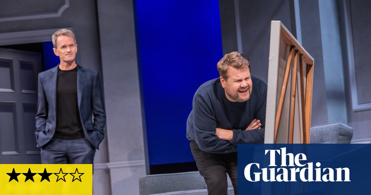 Crítica Teatral: James Corden es el Destacado Triunfador de la Revivificación de Broadway Crítica Teatral: James Corden es el Destacado Triunfador de la Revivificación de Broadway