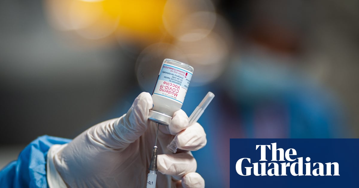 UK children aged 16 and 17 expected to be offered Covid vaccine