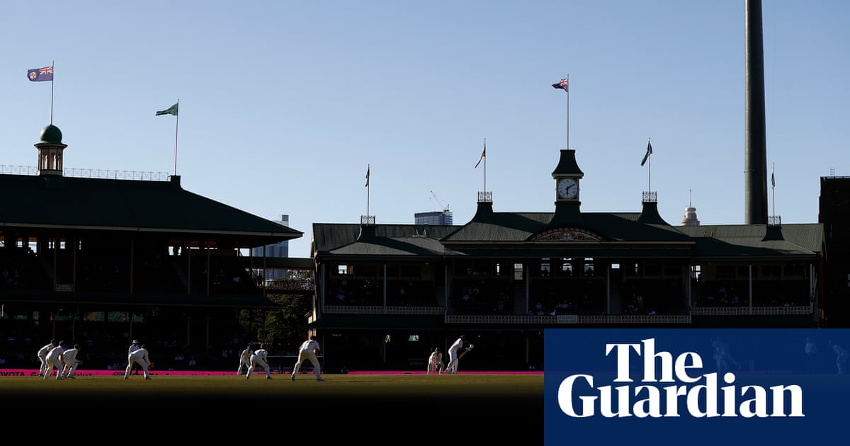 Indian captain says alleged racial abuse from Sydney cricket fans not acceptable at all