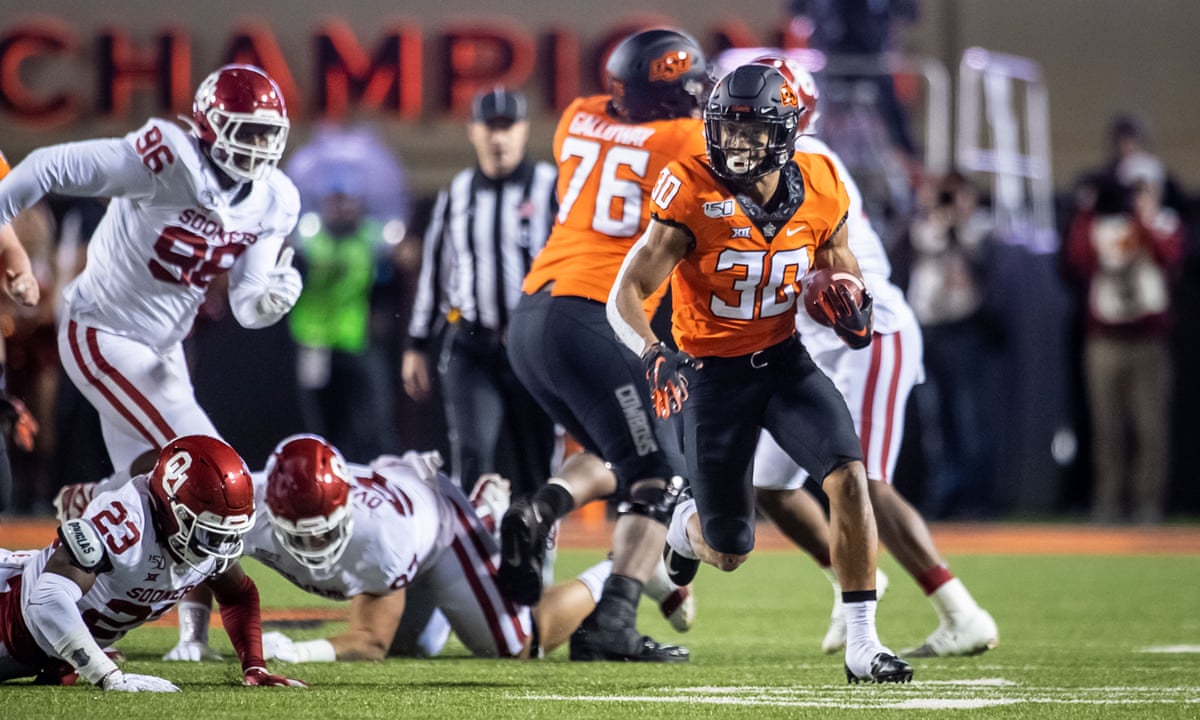 College Football S Leading Rusher Threatens Boycott Over Coach S