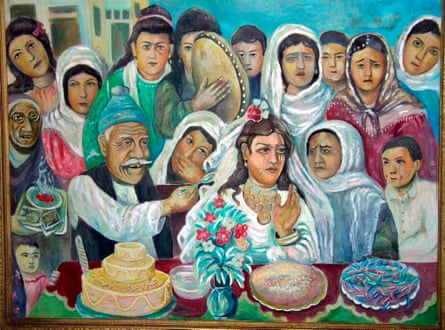 A mural showing a smiling older man offering a spoon to a woman who is refusing and crying. They are surrounded by people who also appear sad