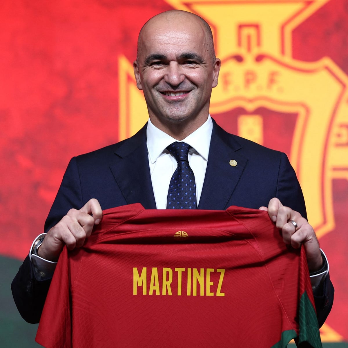 A New Identity for a New Portugal Under Martínez?