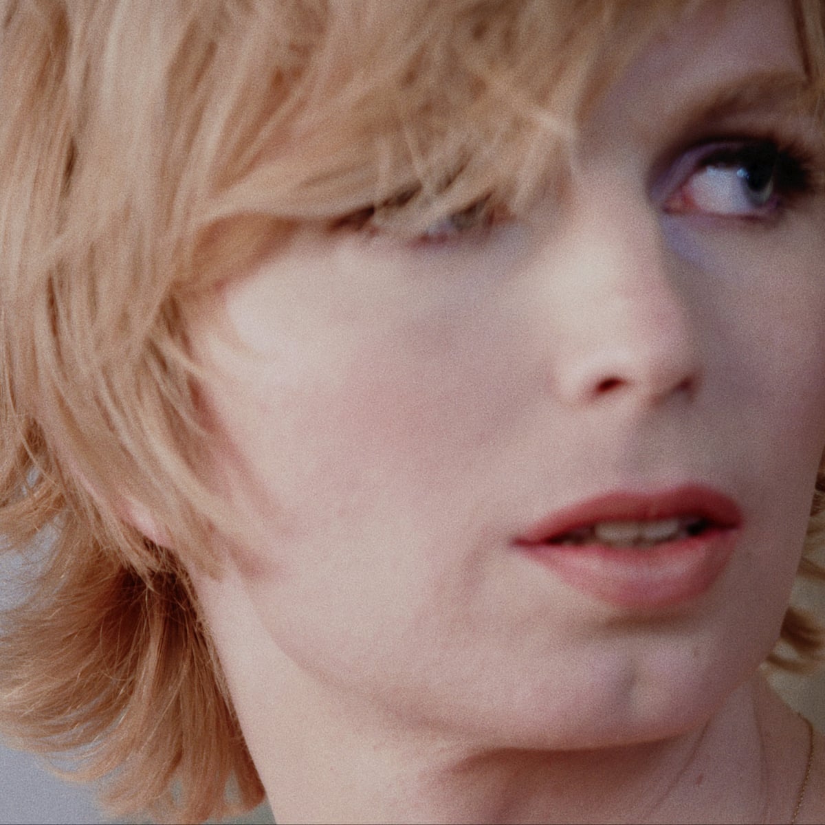 Xy Chelsea Review Extreme Closeup On Chelsea Manning S Complex Life Documentary Films The Guardian