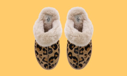 Leopard print Ugg slippers