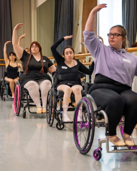 Niamh Ní Hoireabhaird, second from front, at the barre in the Royal Ballet School.