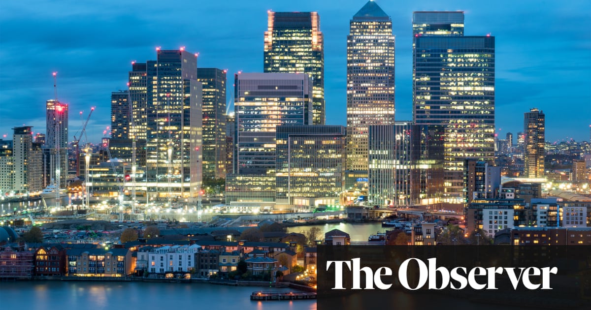 Canary Wharf Life In The Shadow Of The Towers Jane Martinson Inequality The Guardian