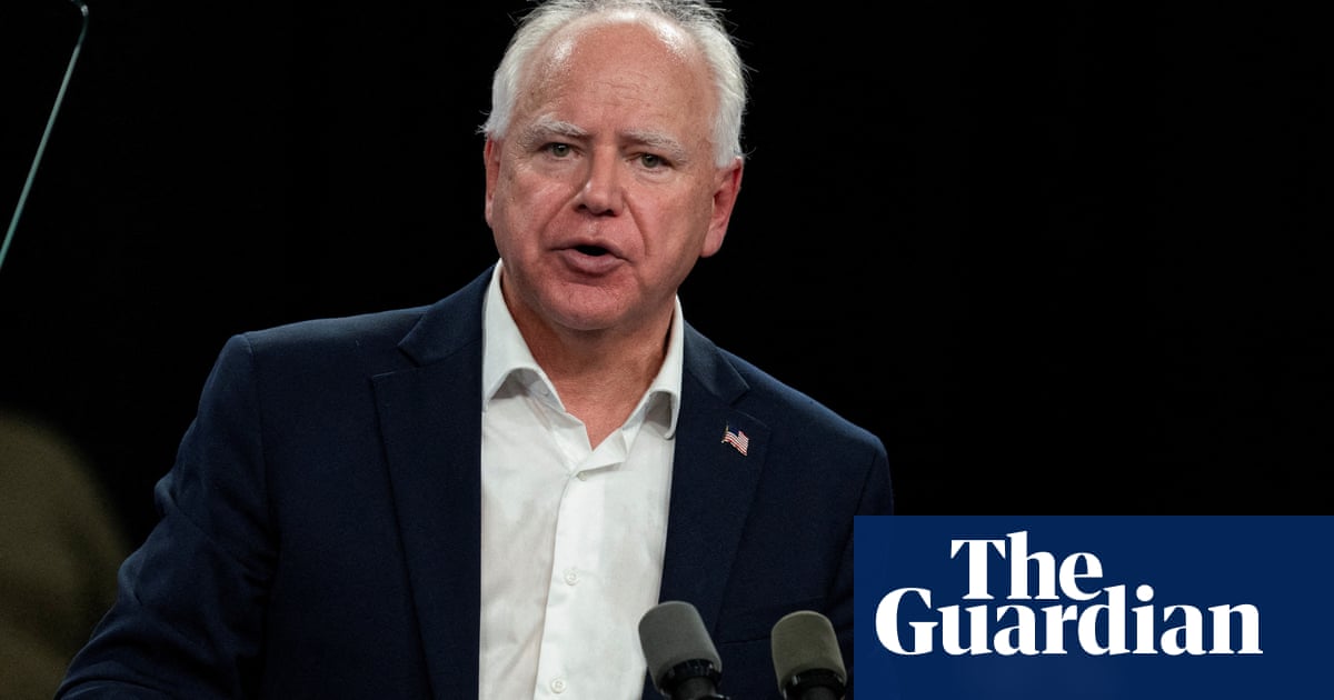 Tim Walz Engages Muslim Voters Ahead of Election