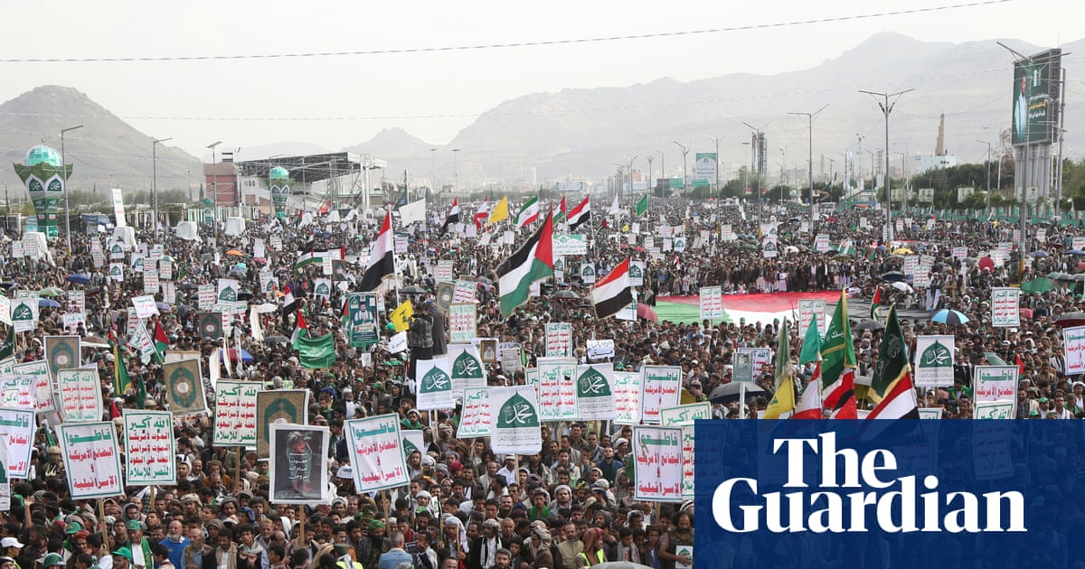 Houthis detain at least one UN worker in raids on two agencies in Sana'a