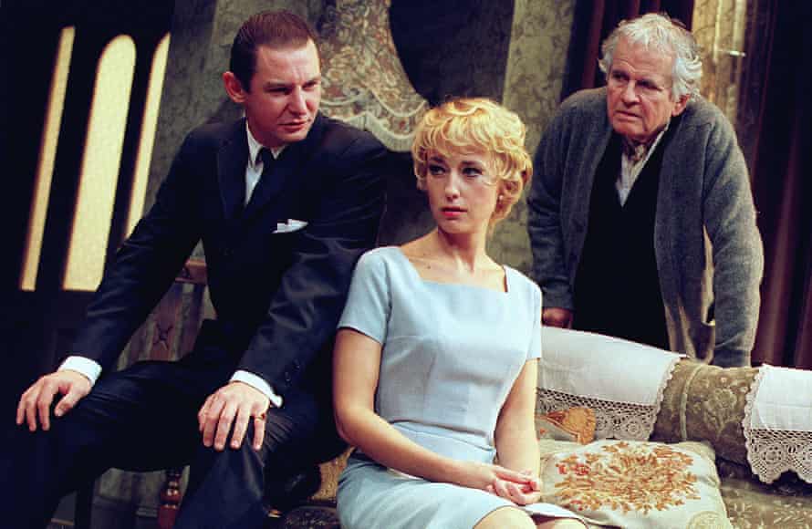 Ian Hart (Lenny), Lia Williams (Ruth) and Ian Holm (Max) in The Homecoming at the Comedy theatre in 2001.