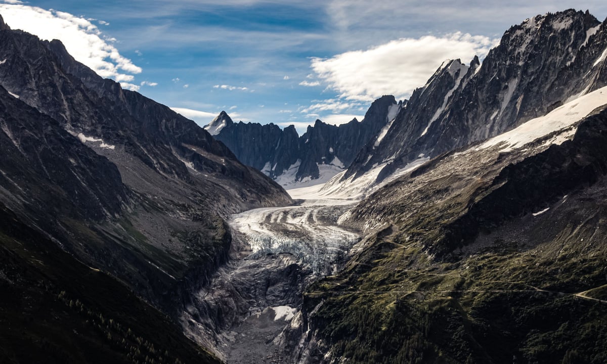 Weatherwatch Conjuring Up Snow To Protect Glaciers Glaciers The Guardian Weatherwatch Conjuring Up Snow To Protect Glaciers Glaciers The Guardian