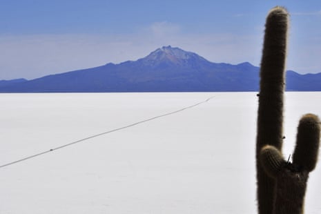 Bolivia’s Uyuni salt flat. The lithium found in the seemingly endless salt desert is a key component of batteries used in electric cars.
