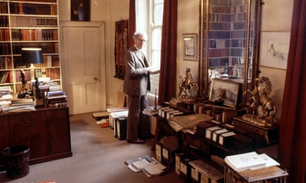 Hugh Trevor-Roper at home in Oxford in 1980.
