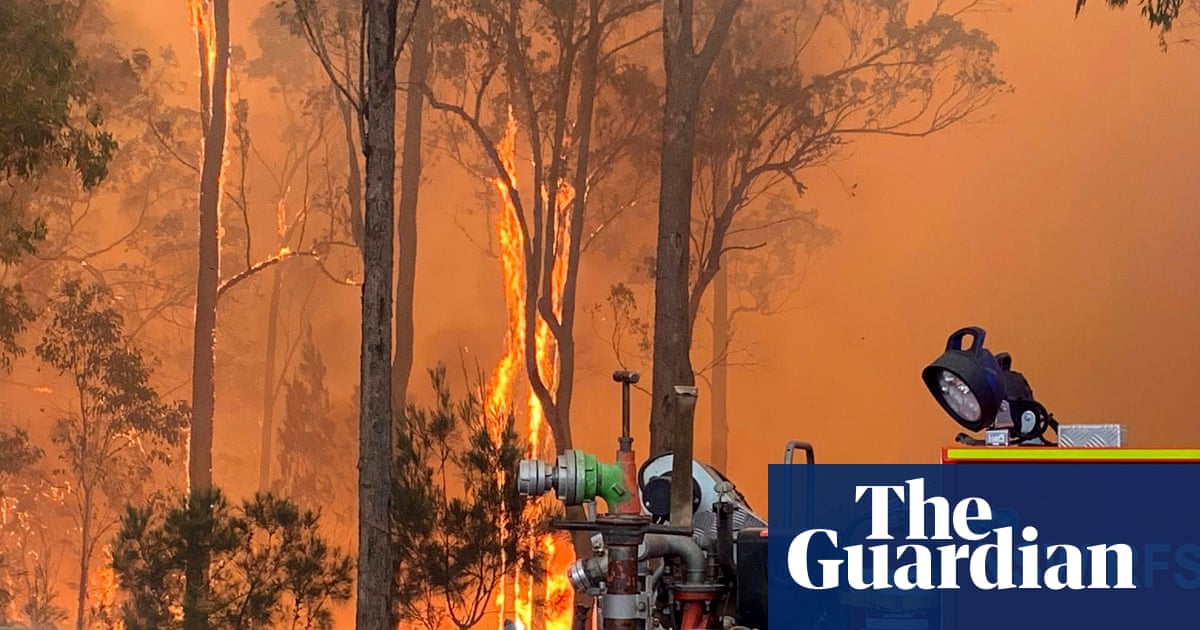 Firefighter dies in NSW as premier warns of ‘foreboding’ start to bushfire season