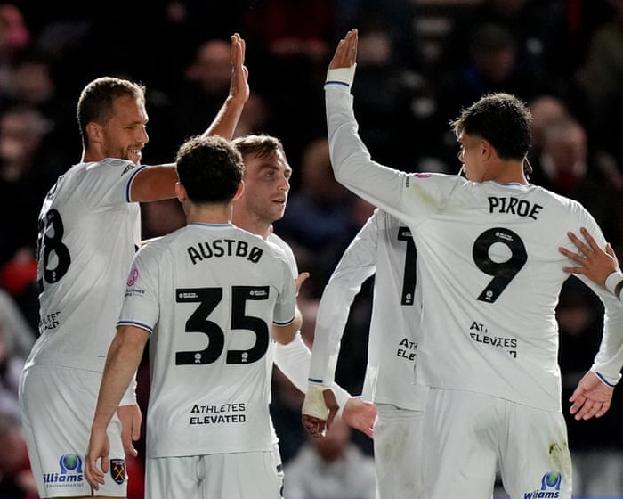 Championship roundup: Soucek doubles up as West Ham hit nine-man Lincoln for six