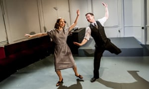 Emily Langham and Matthew Cavendish in The Biograph Girl