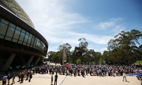 Outside view of Adelaide Oval