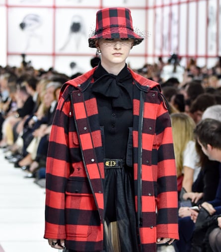 Christian Dior launches latest 'sisterhood' slogans | Paris fashion ...