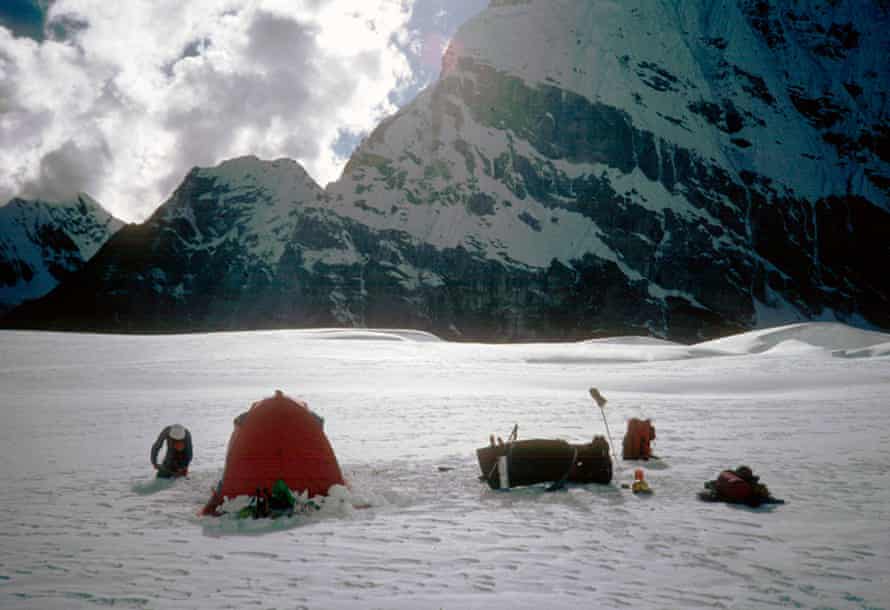 The empty tent belonging to mountaineers Kristinn Runarsson and Thorsteinn Gudjonsson.