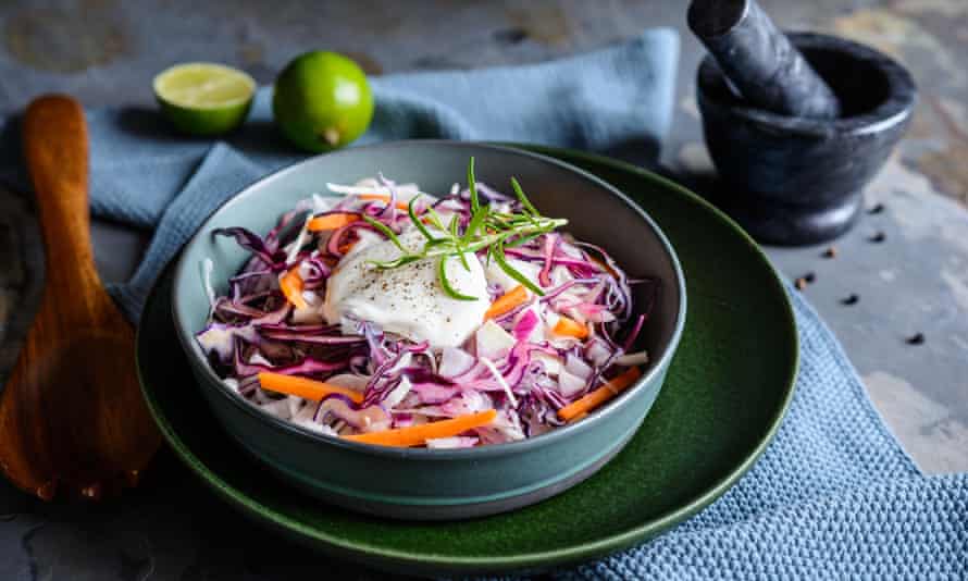Bowl of healthy raw vegetables.
